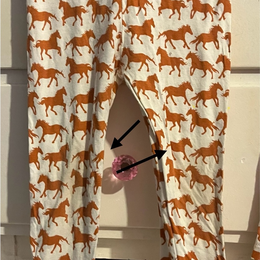 Kate Quinn 4t Caramel Horse Two Piece Set - Picture 3 of 3